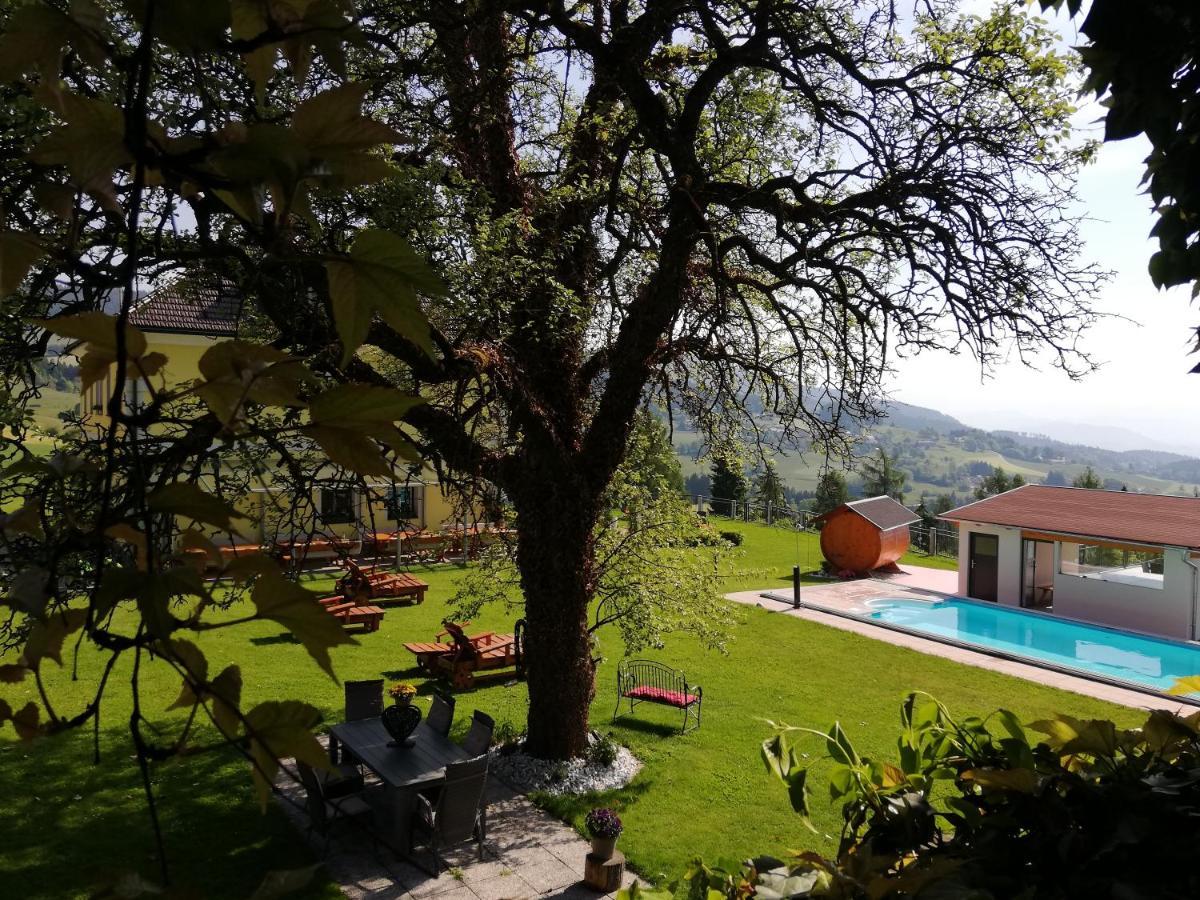 Hochleben-Chalets Am Erlebnisbauernhof Steinerhof Liebenfels Ngoại thất bức ảnh
