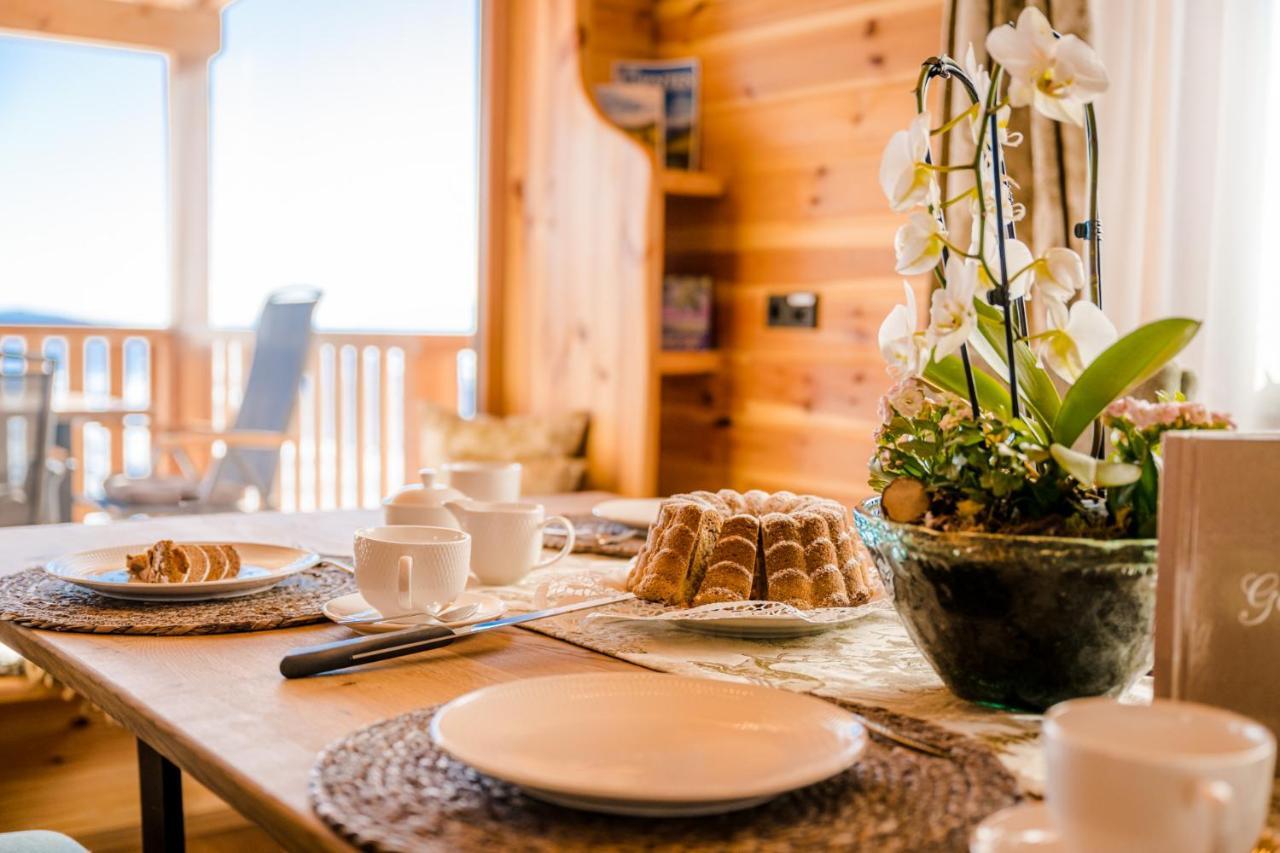 Hochleben-Chalets Am Erlebnisbauernhof Steinerhof Liebenfels Ngoại thất bức ảnh